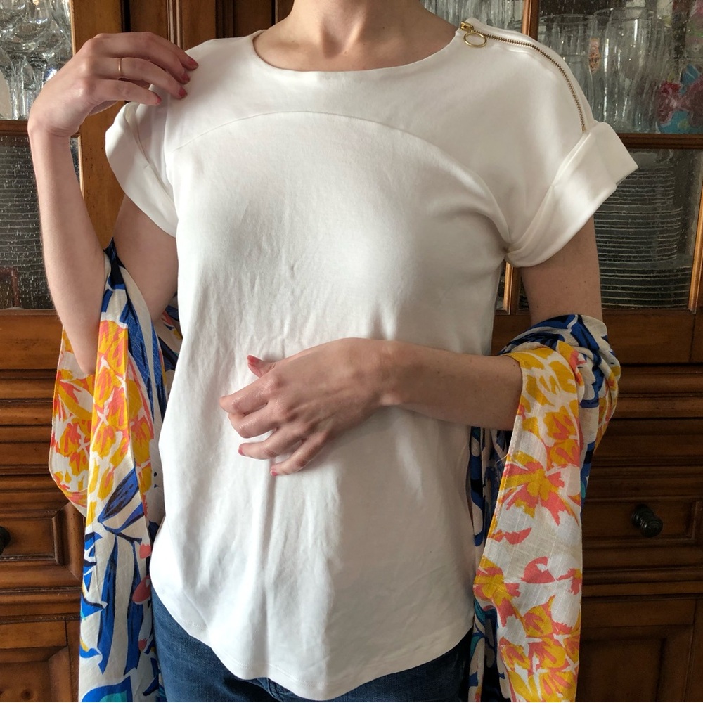 EUC Land’s End zipper neckline tee